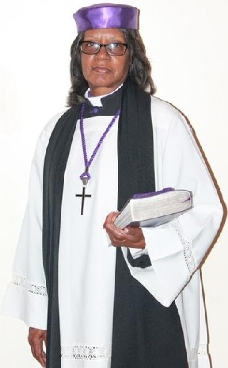 Pastor Jeannette Fennell Harley